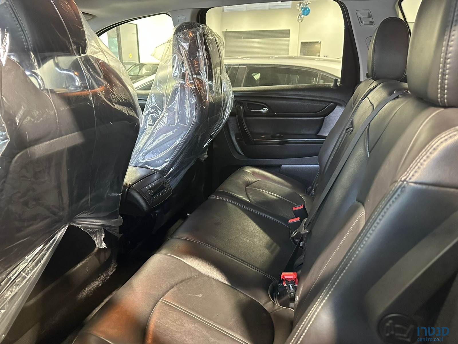 2017' Chevrolet Traverse photo #5