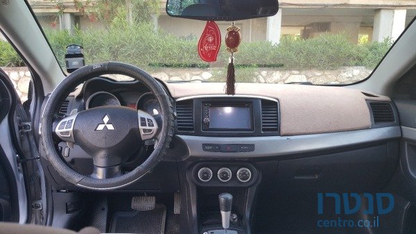 2009' Mitsubishi Lancer photo #3