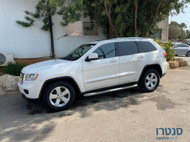 2011' Jeep Grand Cherokee ג'יפ גרנד צ'ירוקי photo #1