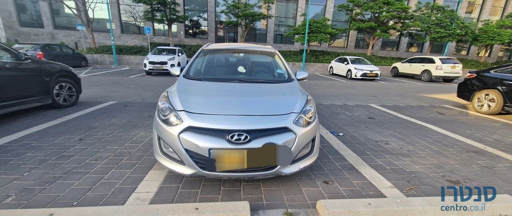 2015' Hyundai i30 יונדאי photo #3