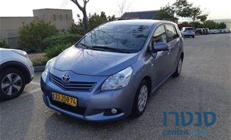 2011' Toyota Verso טויוטה ורסו photo #4