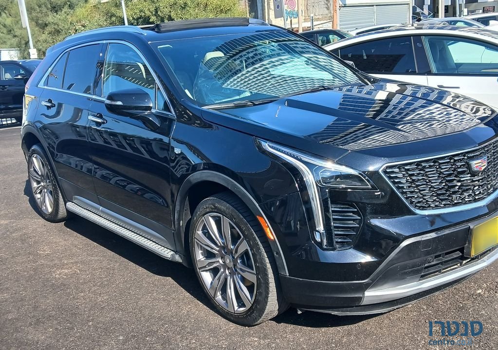 2022' Cadillac XT4 קאדילק photo #3