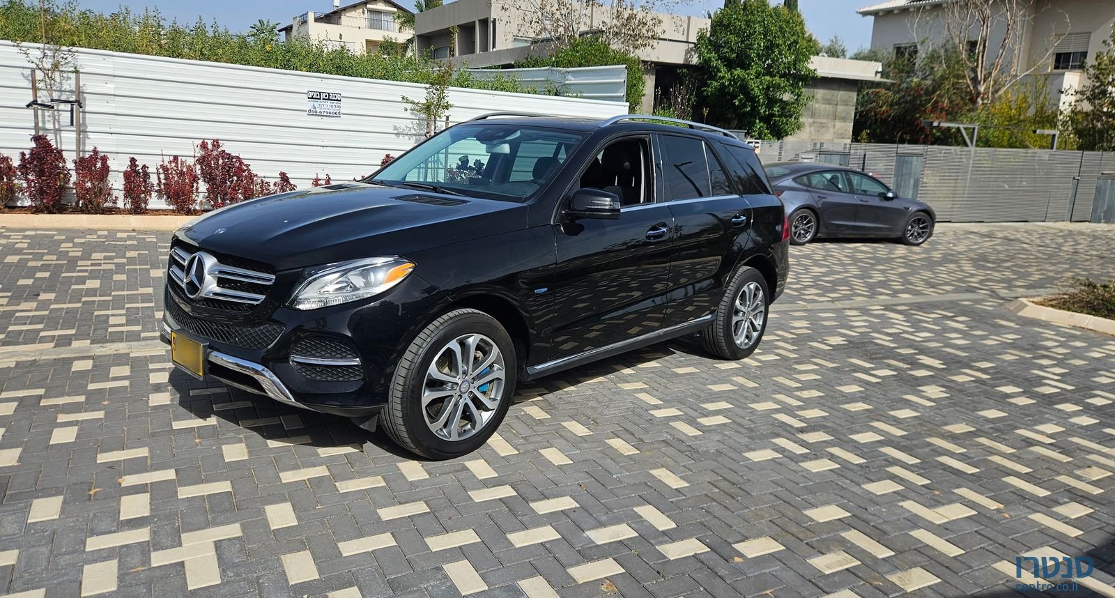 2017' Mercedes-Benz GLE מרצדס-בנץ photo #1