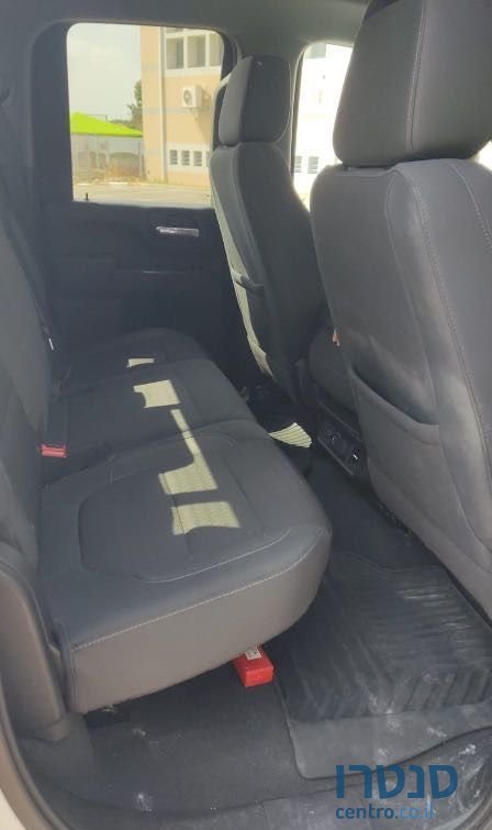 2020' Chevrolet Silverado שברולט סילברדו 2500 photo #5