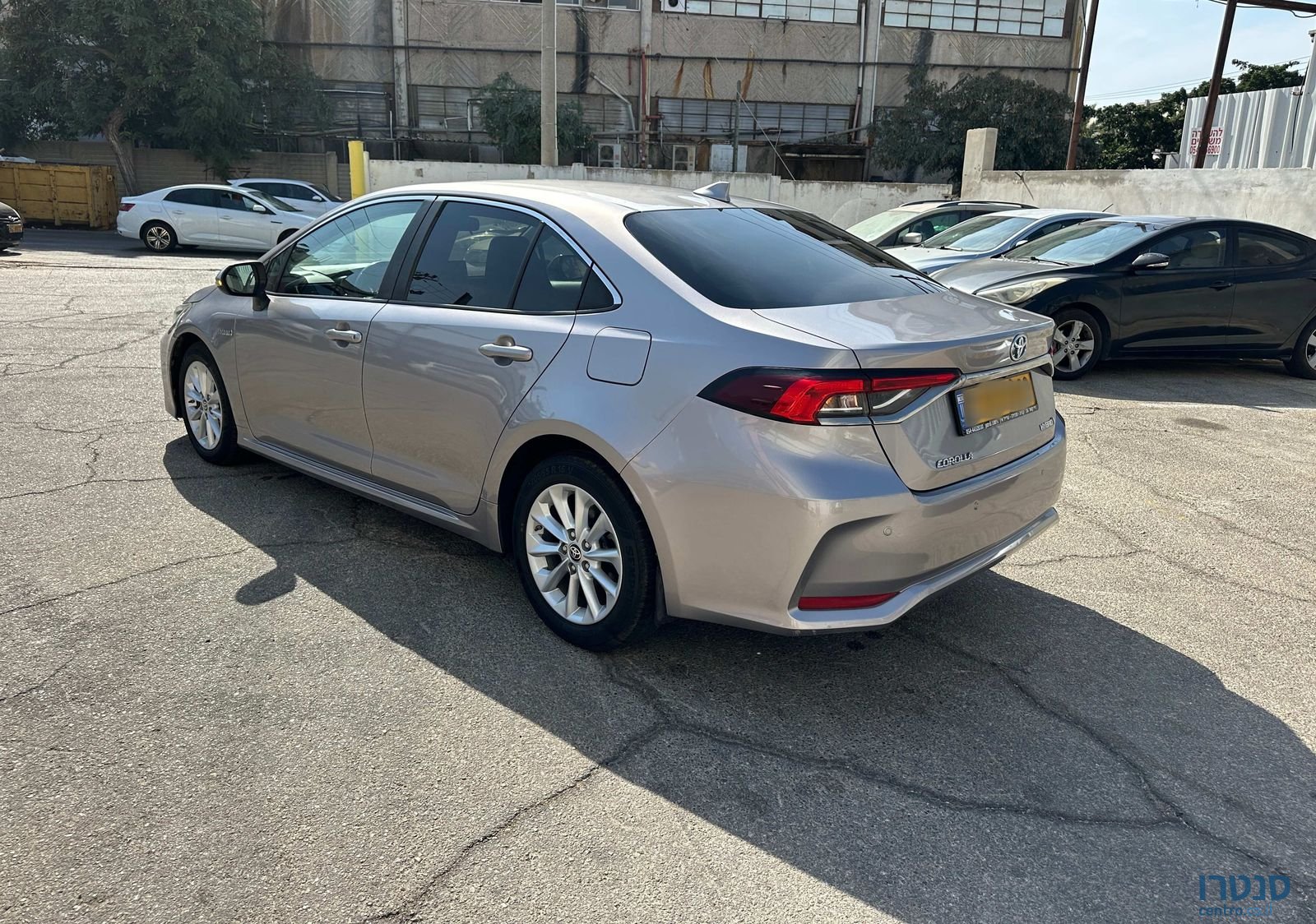 2021' Toyota Corolla טויוטה קורולה photo #3