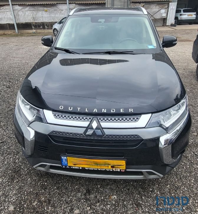 2021' Mitsubishi Outlander מיצובישי אאוטלנדר photo #1