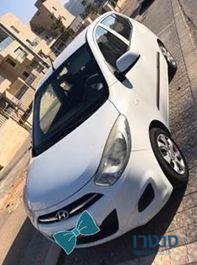 2011' Hyundai i10 יונדאי photo #3