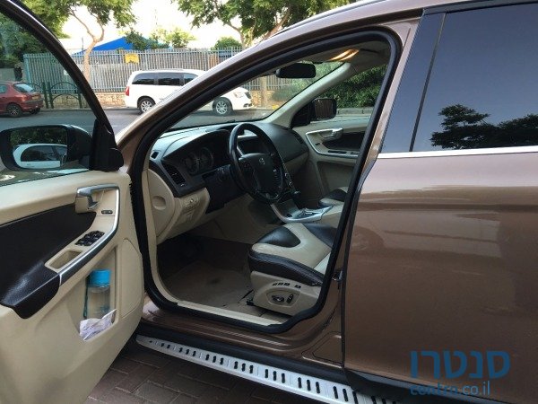 2009' Volvo XC60 photo #3