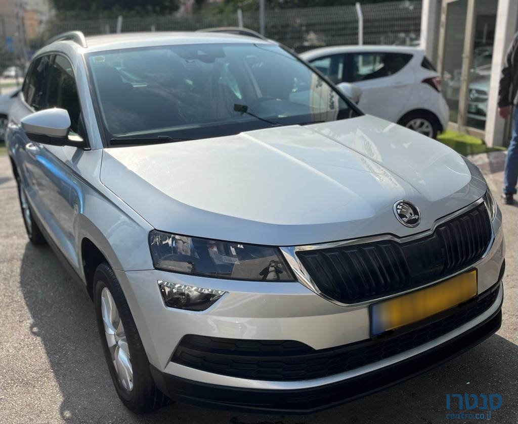 2018' Skoda KAROQ photo #2