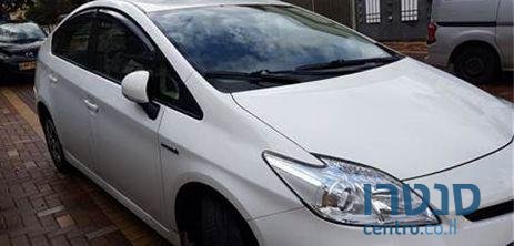 2015' Toyota Prius טויוטה פריוס photo #1