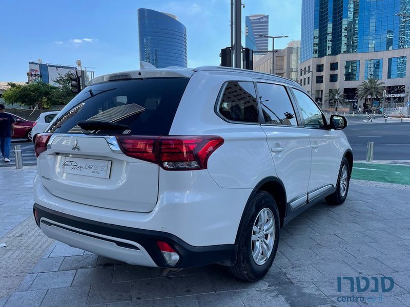 2019' Mitsubishi Outlander מיצובישי אאוטלנדר photo #4