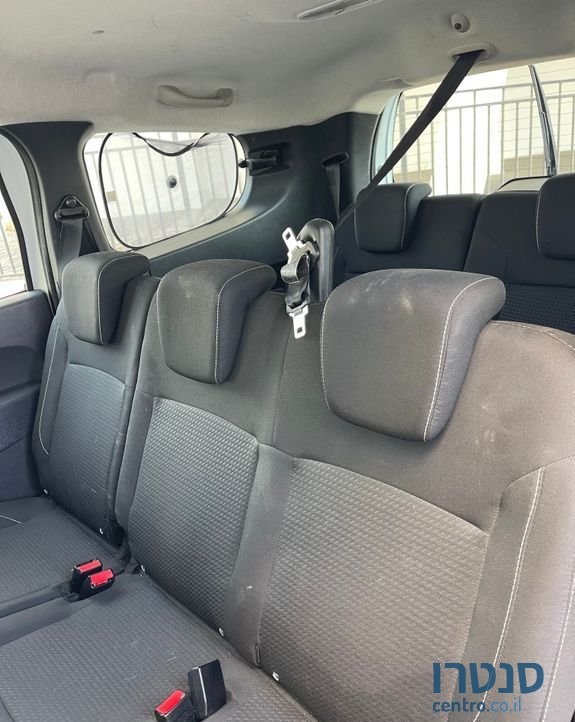 2019' Dacia Lodgy דאצ'יה לודג'י photo #6