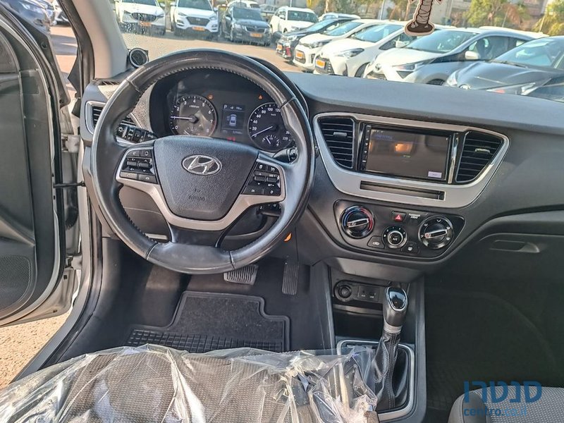 2019' Hyundai i25 יונדאי אקסנט photo #2