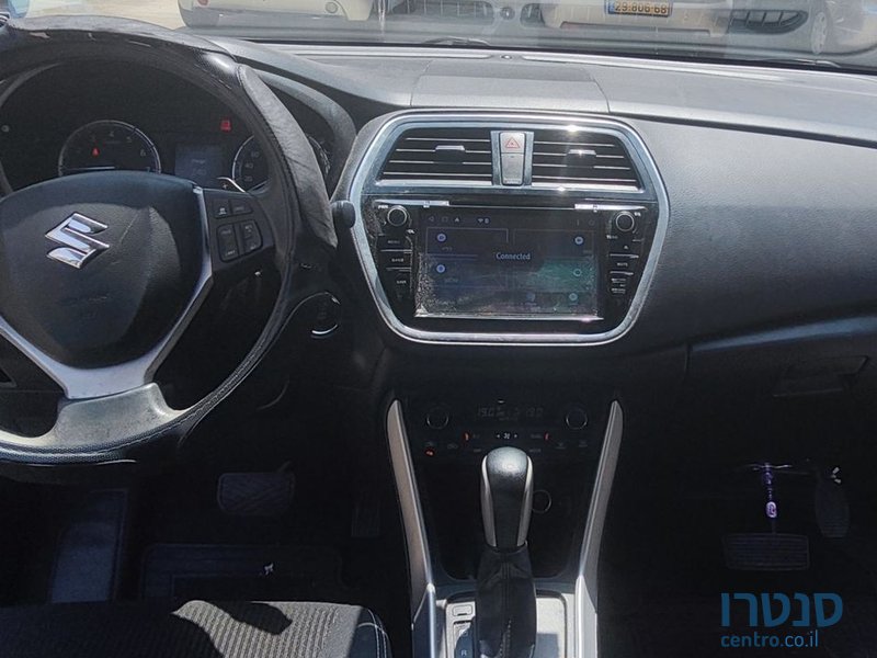 2020' Suzuki Crossover סוזוקי קרוסאובר photo #2