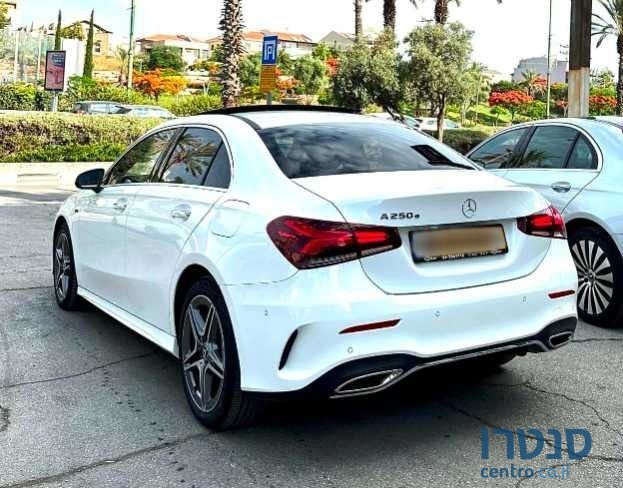 2021' Mercedes-Benz A-Class מרצדס photo #6