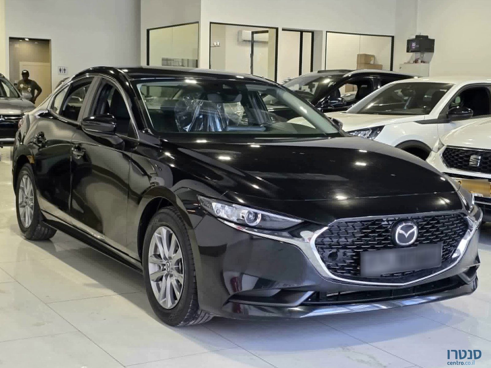 2024' Mazda 3 photo #3