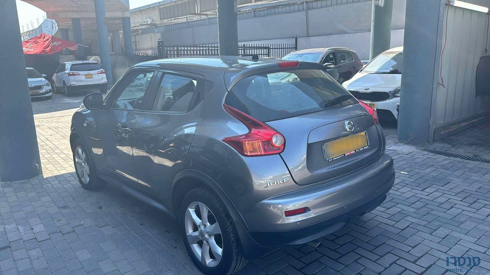 2013' Nissan Juke photo #3