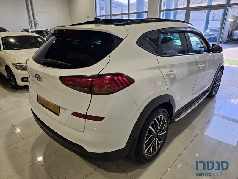 2019' Hyundai Tucson photo #3