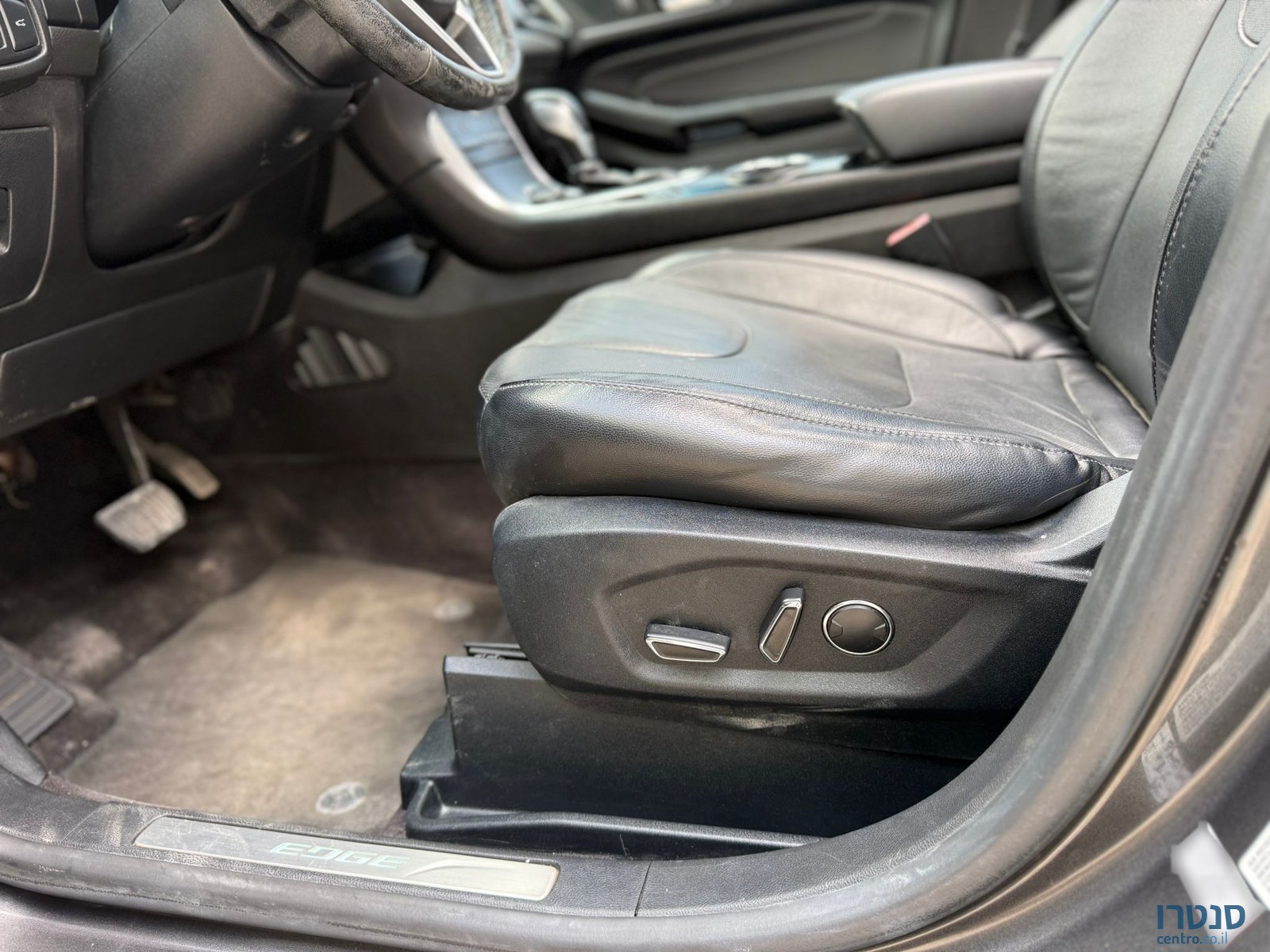 2016' Ford Edge photo #7