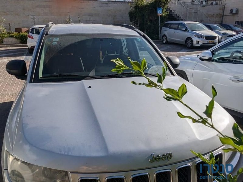 2012' Jeep Compass ג'יפ קומפאס photo #2