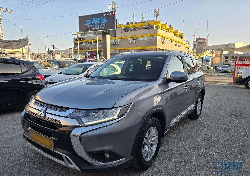 2019' Mitsubishi Outlander מיצובישי אאוטלנדר photo #6