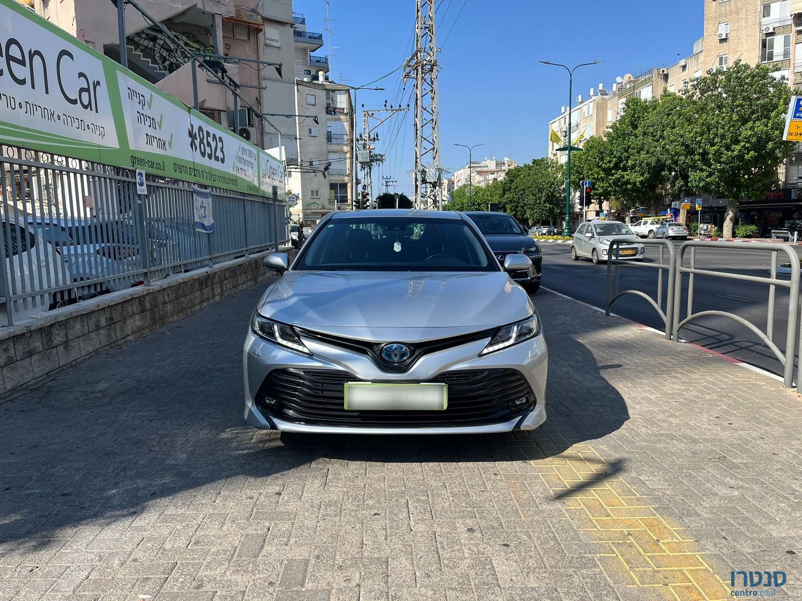 2021' Toyota Camry Hybrid photo #5