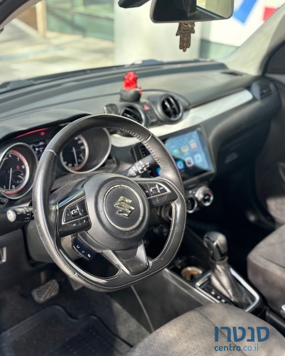2020' Suzuki Swift סוזוקי סוויפט photo #4