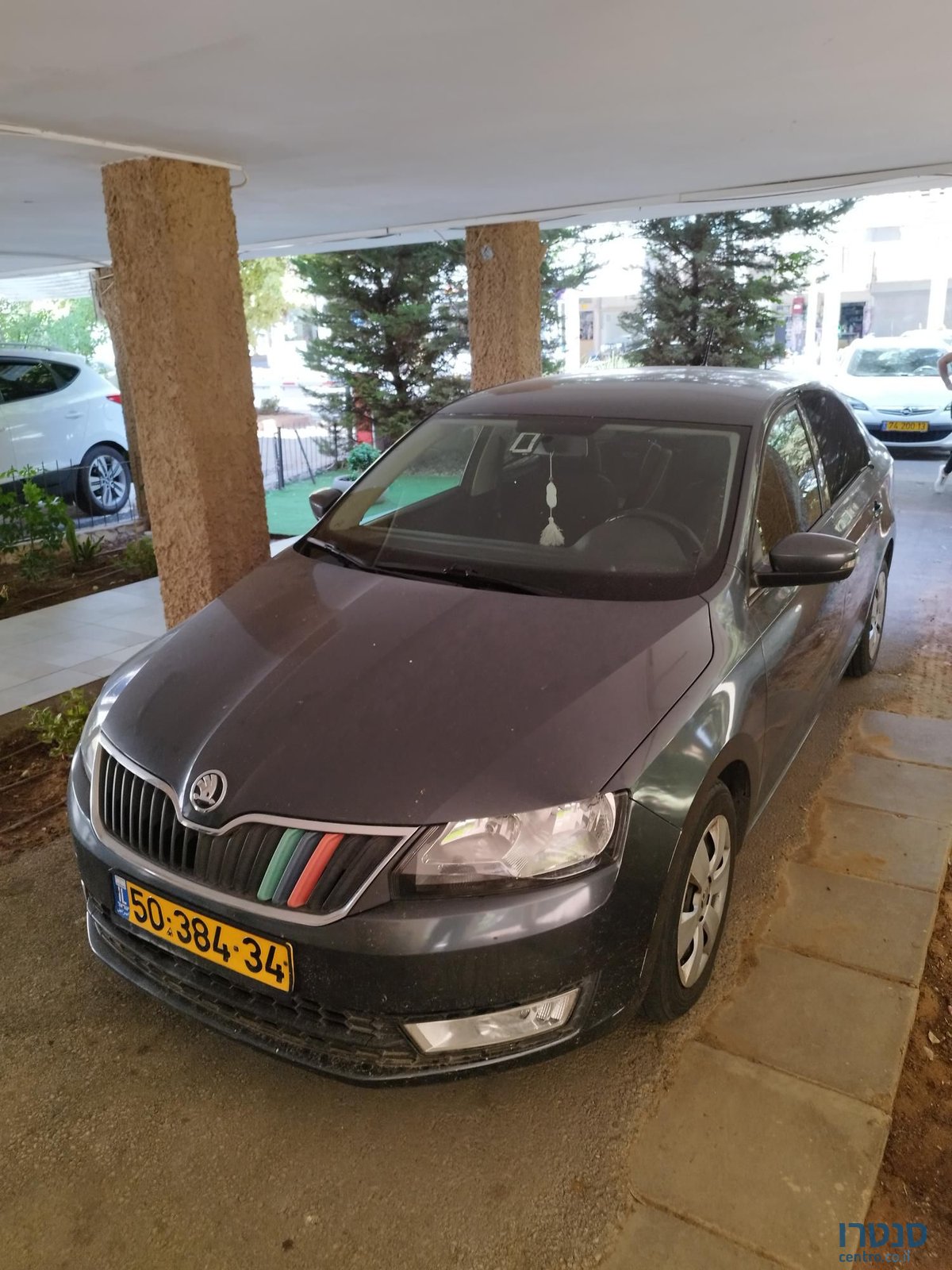 2015' Skoda Rapid סקודה ראפיד photo #1