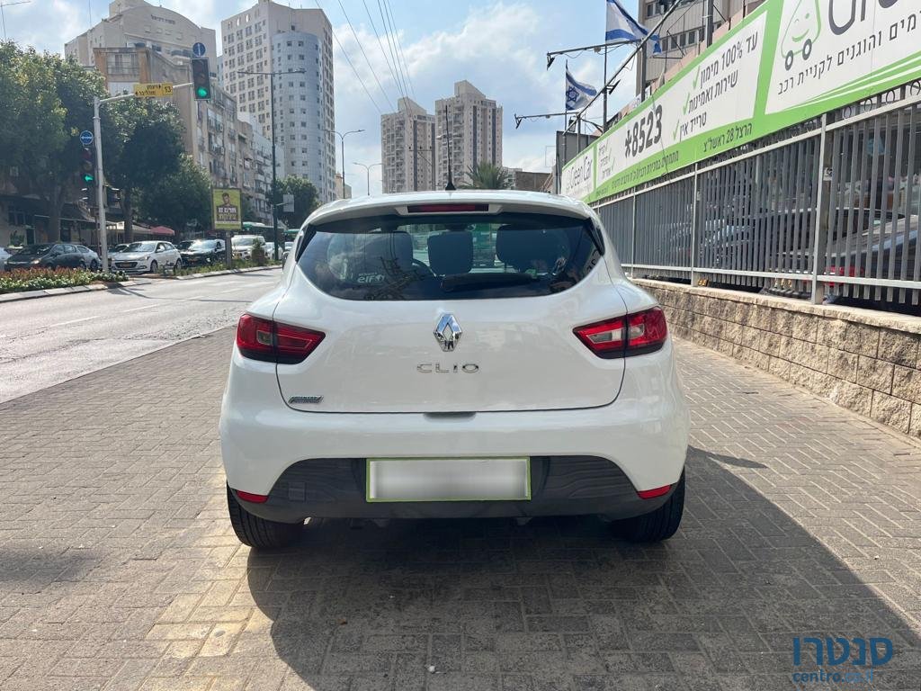 2017' Renault Clio photo #5