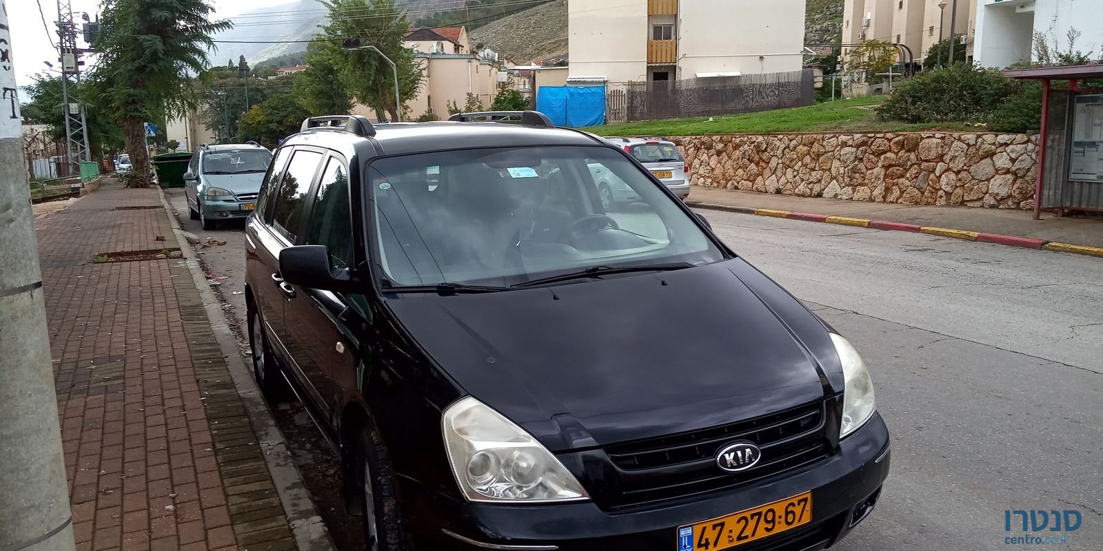 2009' Kia Carnival Kia Carnival  2 LX photo #7