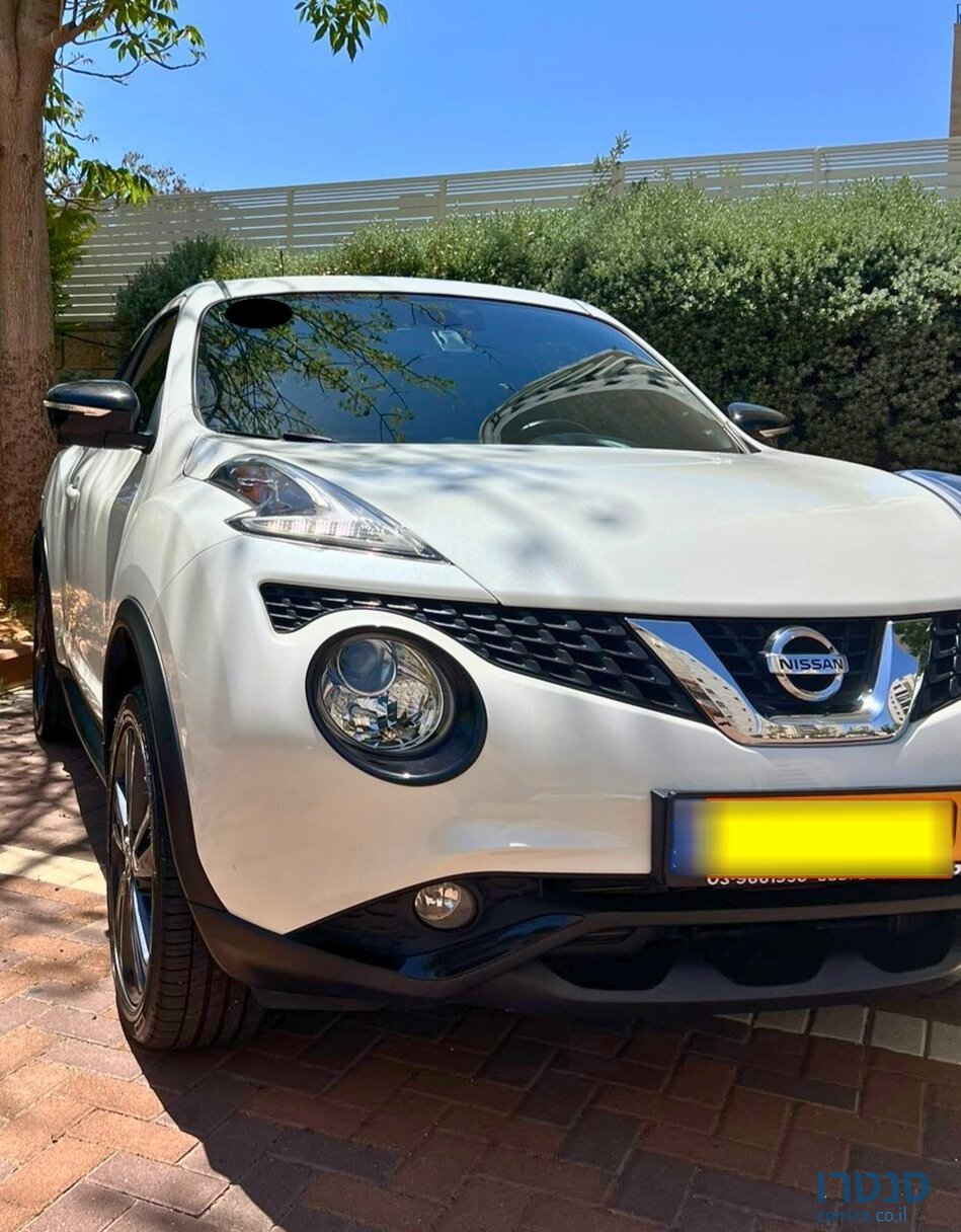 2019' Nissan Juke Tekna Unique photo #1