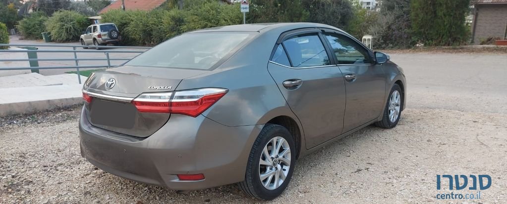 2017' Toyota Corolla טויוטה קורולה photo #2