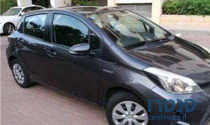 2013' Toyota Yaris טויוטה יאריס photo #1