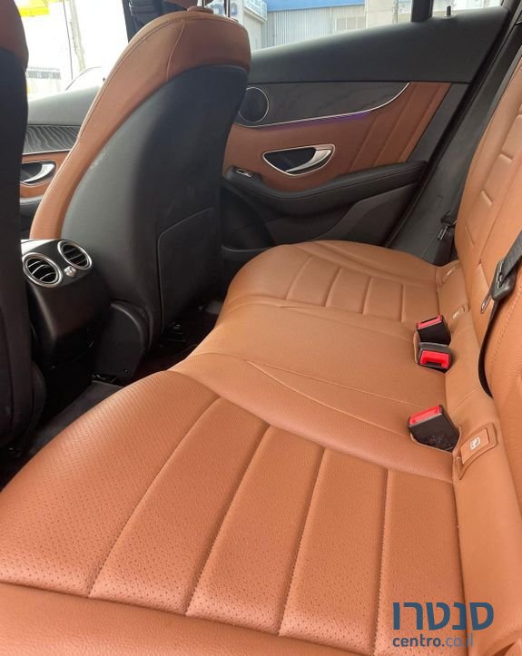 2022' Mercedes-Benz Glc-Class מרצדס photo #6