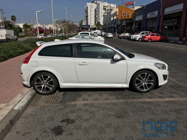 2011' Volvo C30 photo #3