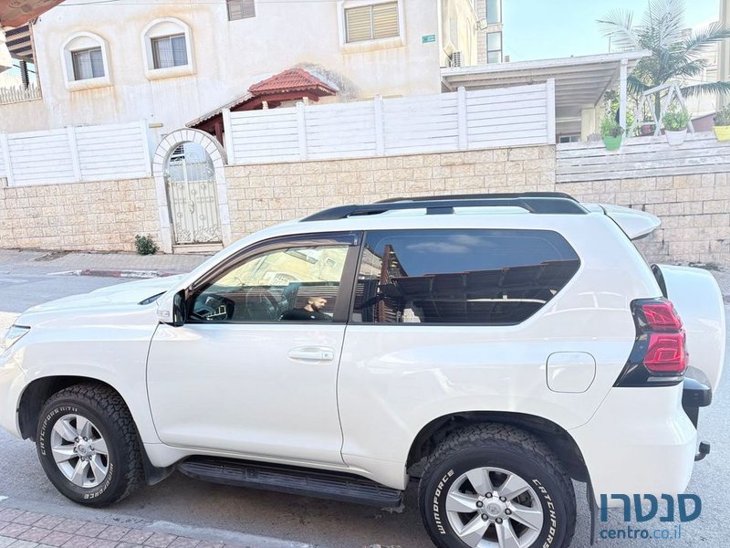 2022' Toyota Land Cruiser טויוטה לנד קרוזר photo #2