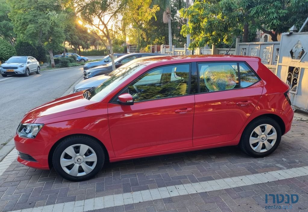 2018' Skoda Fabia סקודה פאביה photo #3
