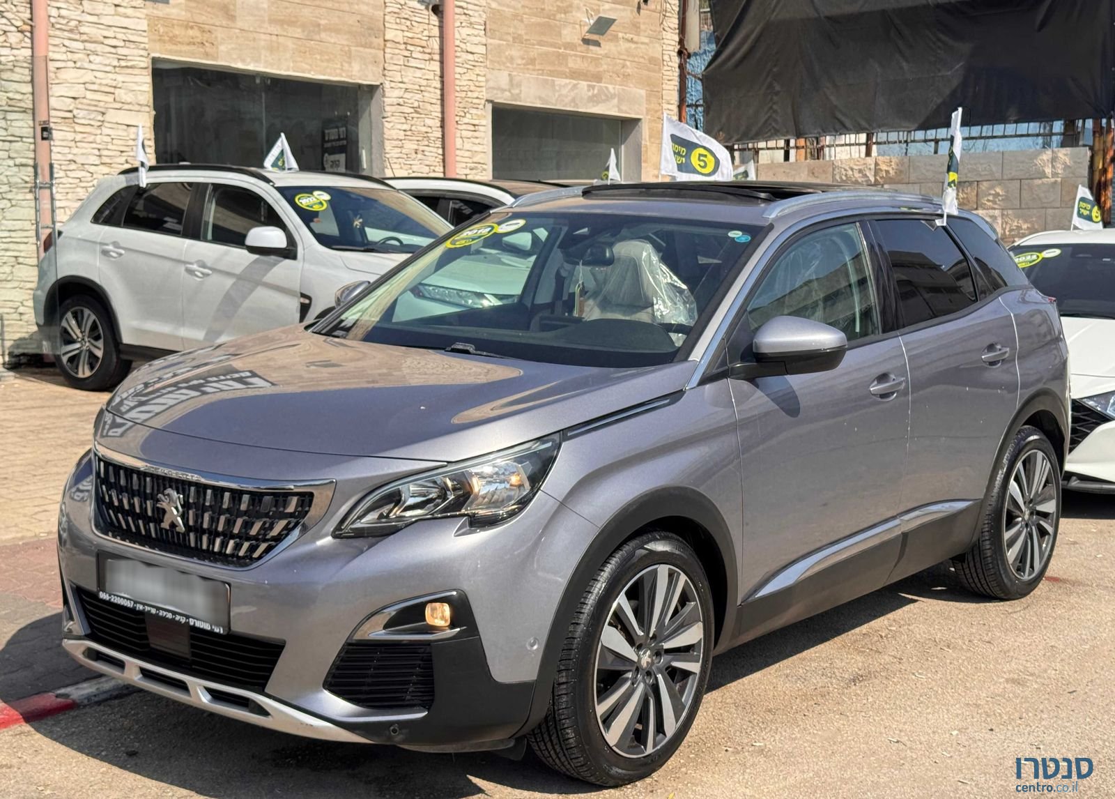 2018' Peugeot 3008 פיג'ו photo #1