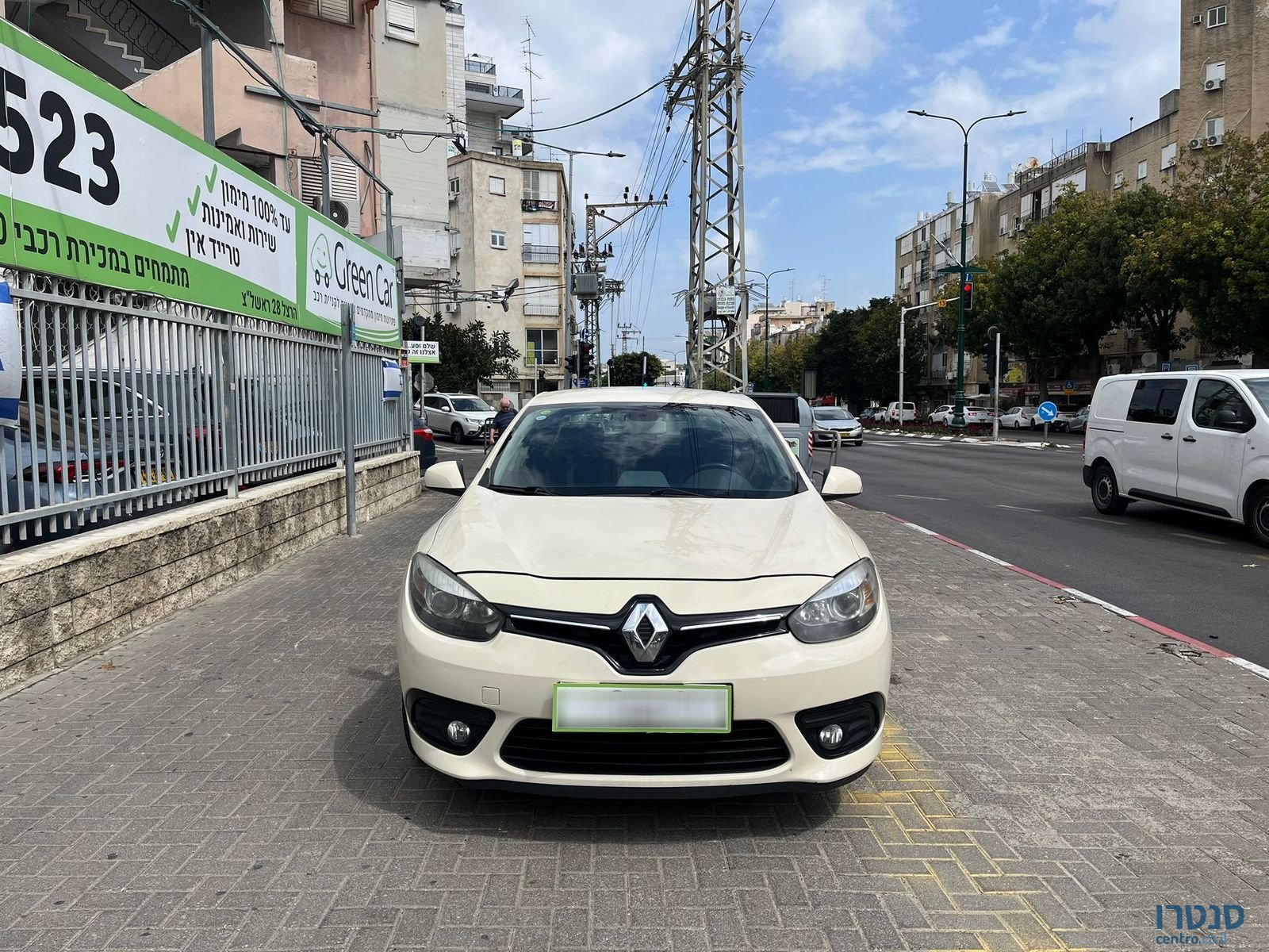 2016' Renault Fluence photo #3