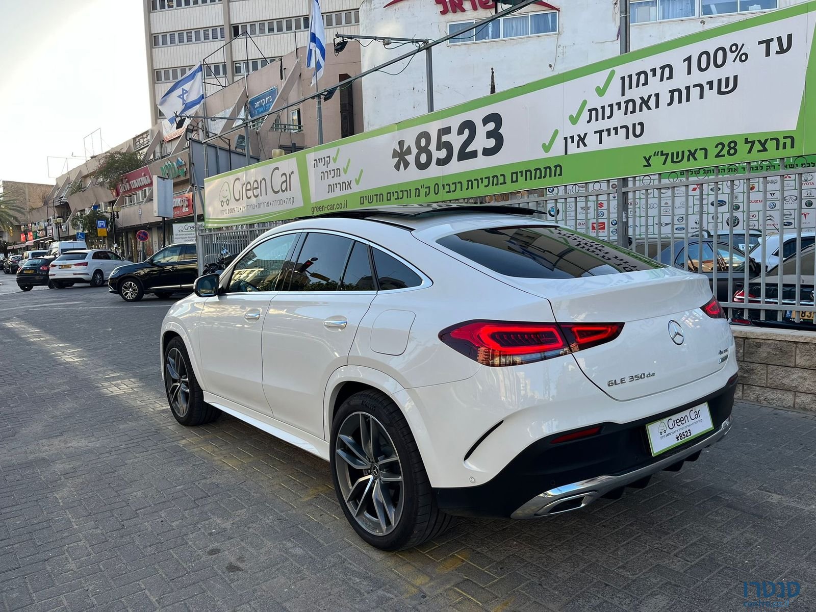 2022' Mercedes-Benz GL 350 photo #6