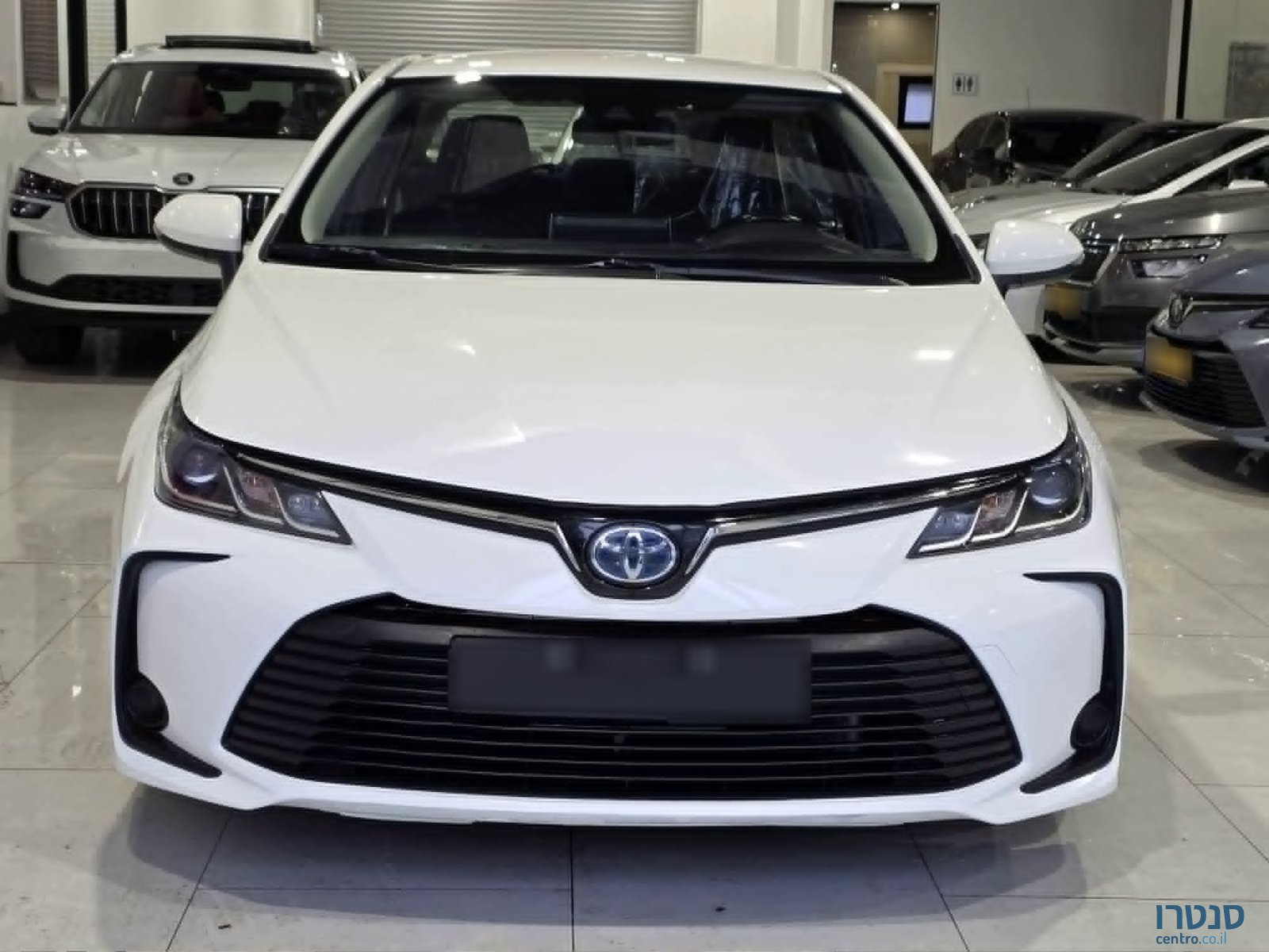 2022' Toyota Corolla photo #1