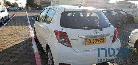 2012' Toyota Yaris טויוטה יאריס photo #2