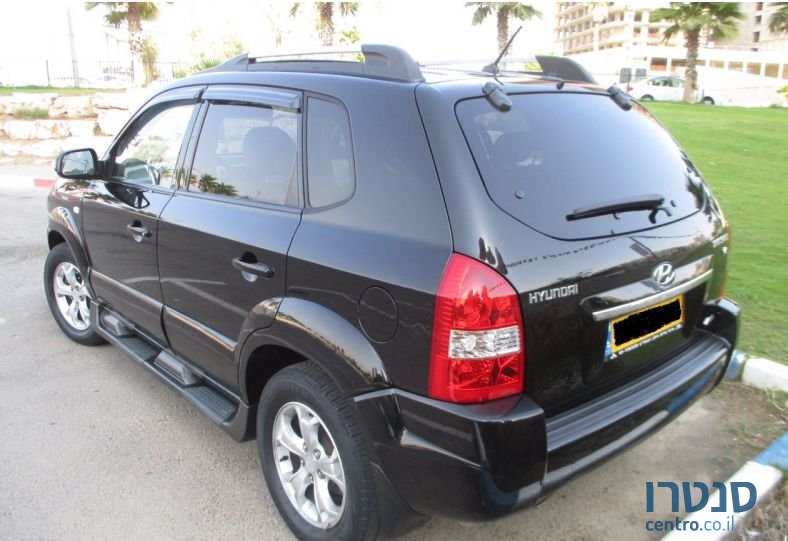 2008' Hyundai Tucson photo #3