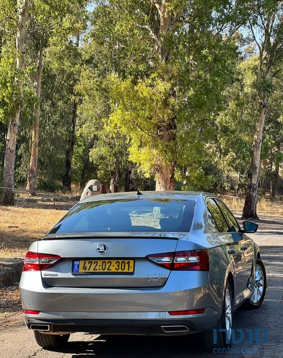 2018' Skoda Superb סקודה סופרב photo #2