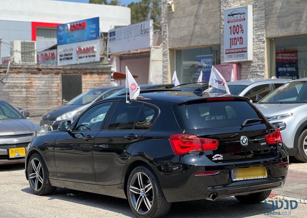 2016' BMW 1 Series ב.מ.וו סדרה 1 photo #3