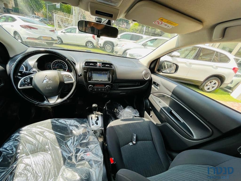 2016' Mitsubishi Attrage photo #3