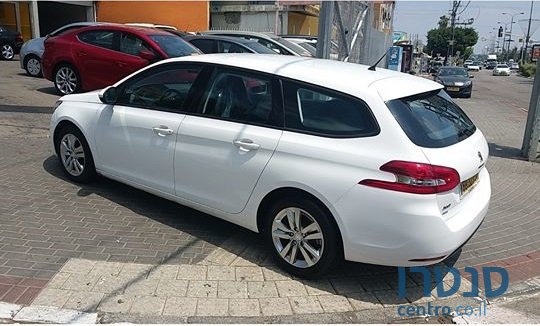 2015' Peugeot 308 photo #2