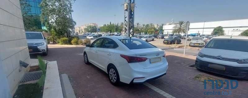 2020' Hyundai i25 יונדאי אקסנט photo #3