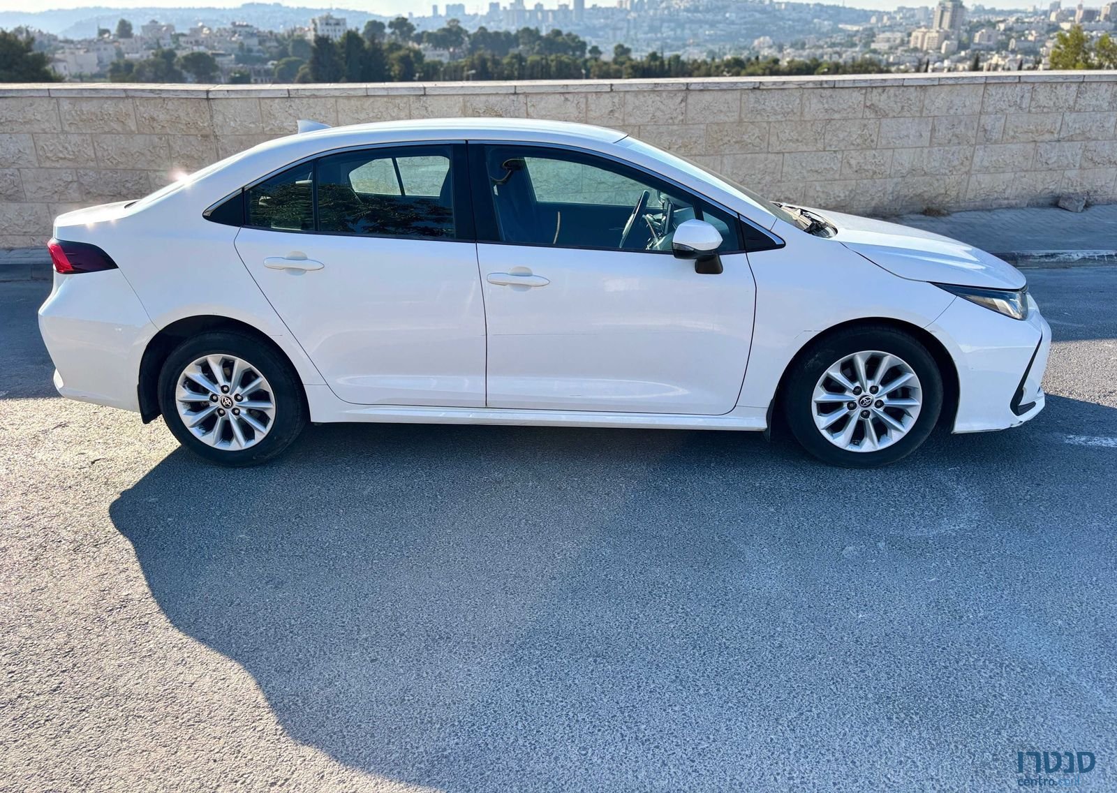 2020' Toyota Corolla טויוטה קורולה photo #3