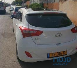 2013' Hyundai I30 יונדאי photo #1